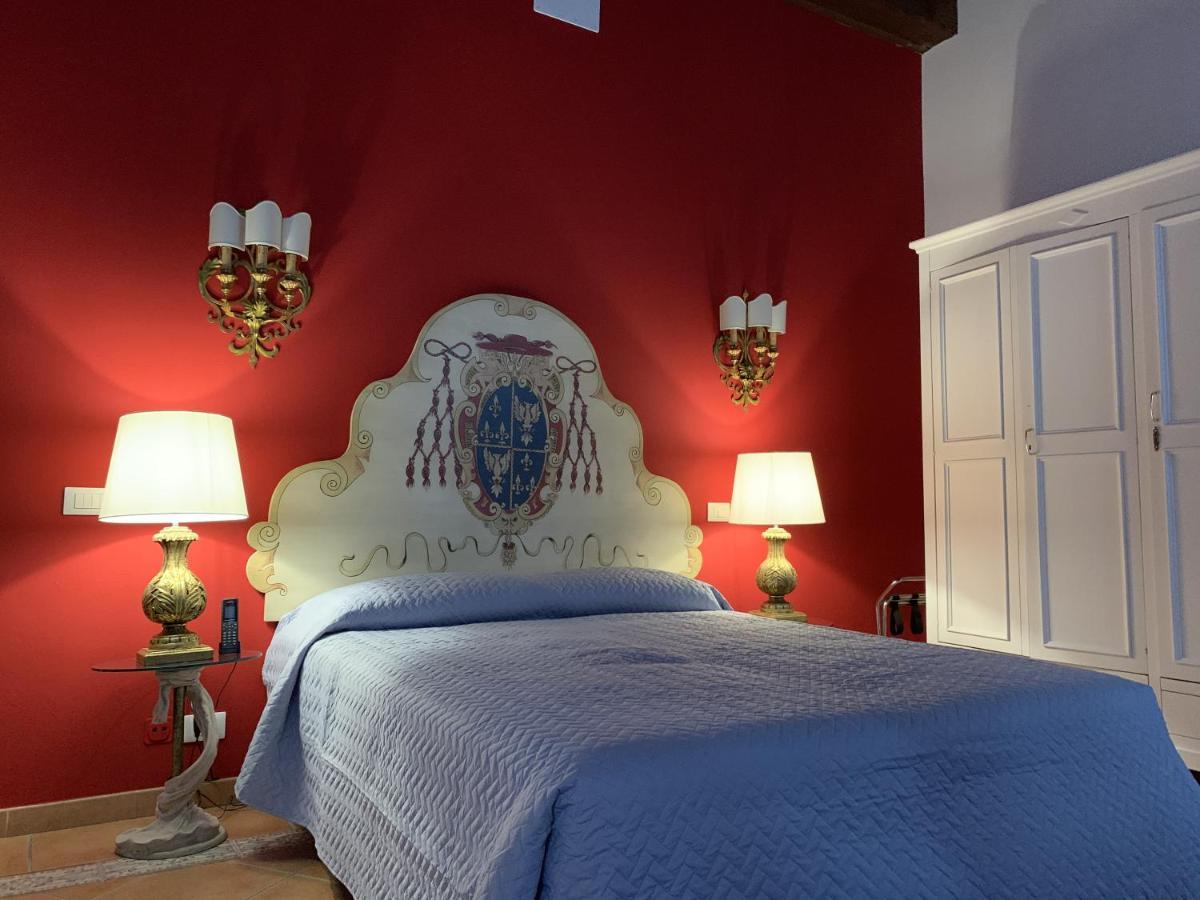 Princess Art Hotel แฟร์รารา ภายนอก รูปภาพ
