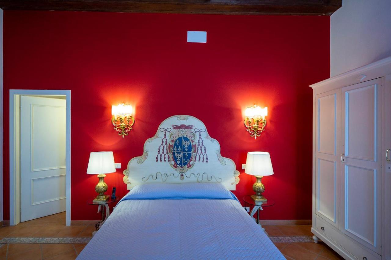 Princess Art Hotel แฟร์รารา ภายนอก รูปภาพ